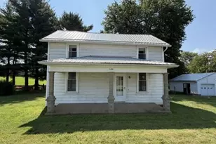 5109 Cincinnati Zanesville Rd NE, Lancaster, OH 43130 - Photo 1