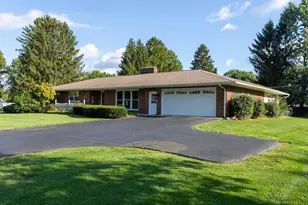 393 Pierson Blvd, Newark, OH 43055 - Photo 1