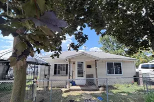 1122 Rawlings St, Washington Court House, OH 43160 - Photo 1