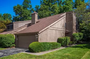 2134 Willowick Square, Columbus, OH 43229 - Photo 1