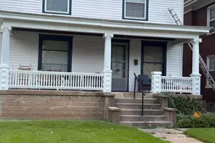 922 S Main St, Middletown, OH 45044 - Photo 1