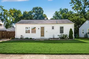 386 Old Village Rd, Columbus, OH 43228 - Photo 1
