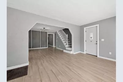 2247 Esmeralda Avenue, Dayton, OH 45406 - Photo 9