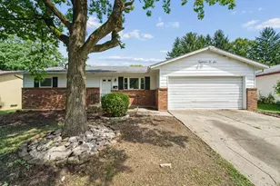 1806 Balsamridge Rd, Columbus, OH 43229 - Photo 1