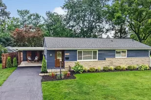 2215 Woodstock Rd, Columbus, OH 43221 - Photo 1