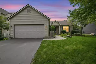 318 Pecan Ct, Delaware, OH 43015 - Photo 1