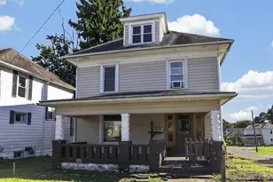 573 E Main St, Newark, OH 43055 - Photo 1
