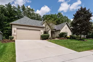 6048 Nicholas Glen, Columbus, OH 43213 - Photo 1