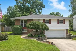 3890 Tamara Dr, Grove City, OH 43123 - Photo 1