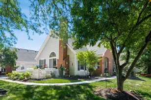 3678 Lakestone Cir, Hilliard, OH 43026 - Photo 1