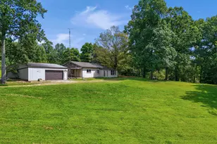 24731 Pole Ridge Rd, South Bloomingville, OH 43152 - Photo 1