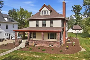 847 Center St, Ashland, OH 44805 - Photo 1