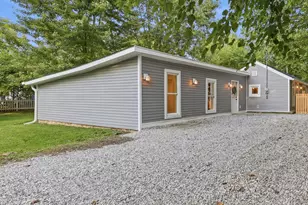 20 Wells St, Delaware, OH 43015 - Photo 1