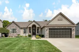 344 Victor Dr, Circleville, OH 43113 - Photo 1