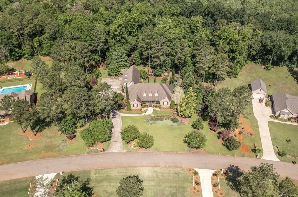 4042 Roundtop Cir, Perry GA  31069-7806 exterior