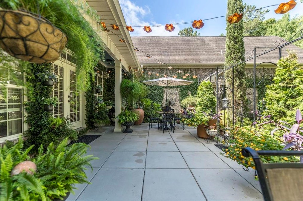 4042 Roundtop Cir, Perry GA  31069-7806 exterior