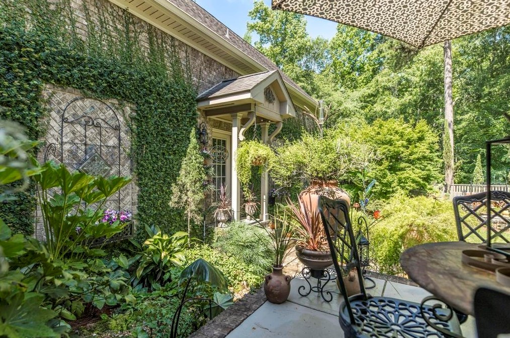 4042 Roundtop Cir, Perry GA  31069-7806 exterior