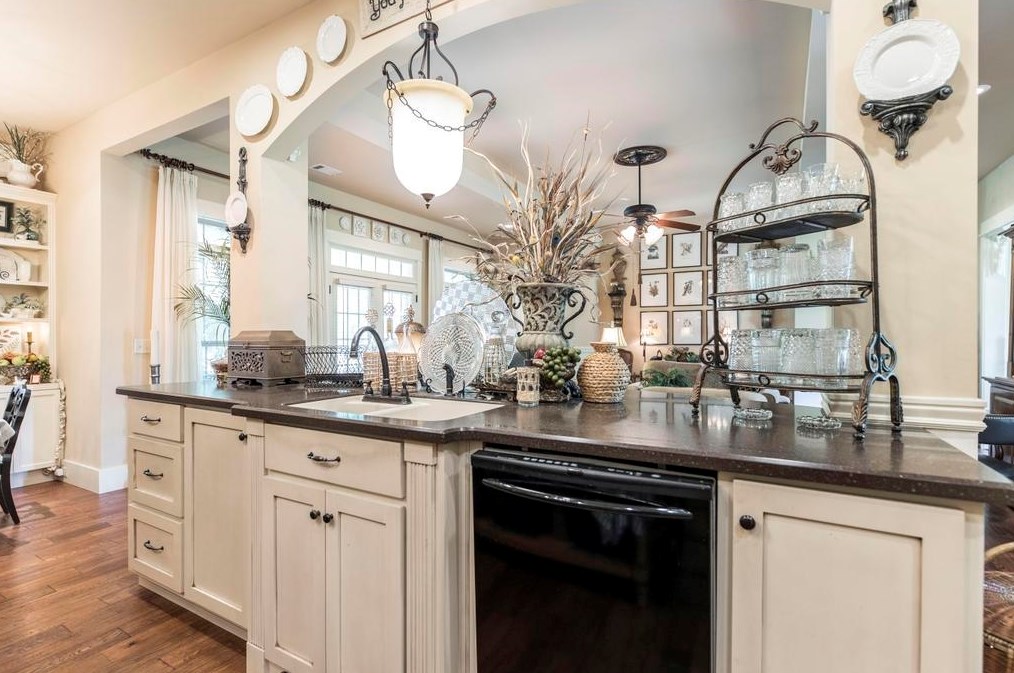 4042 Roundtop Cir, Perry GA  31069-7806 exterior