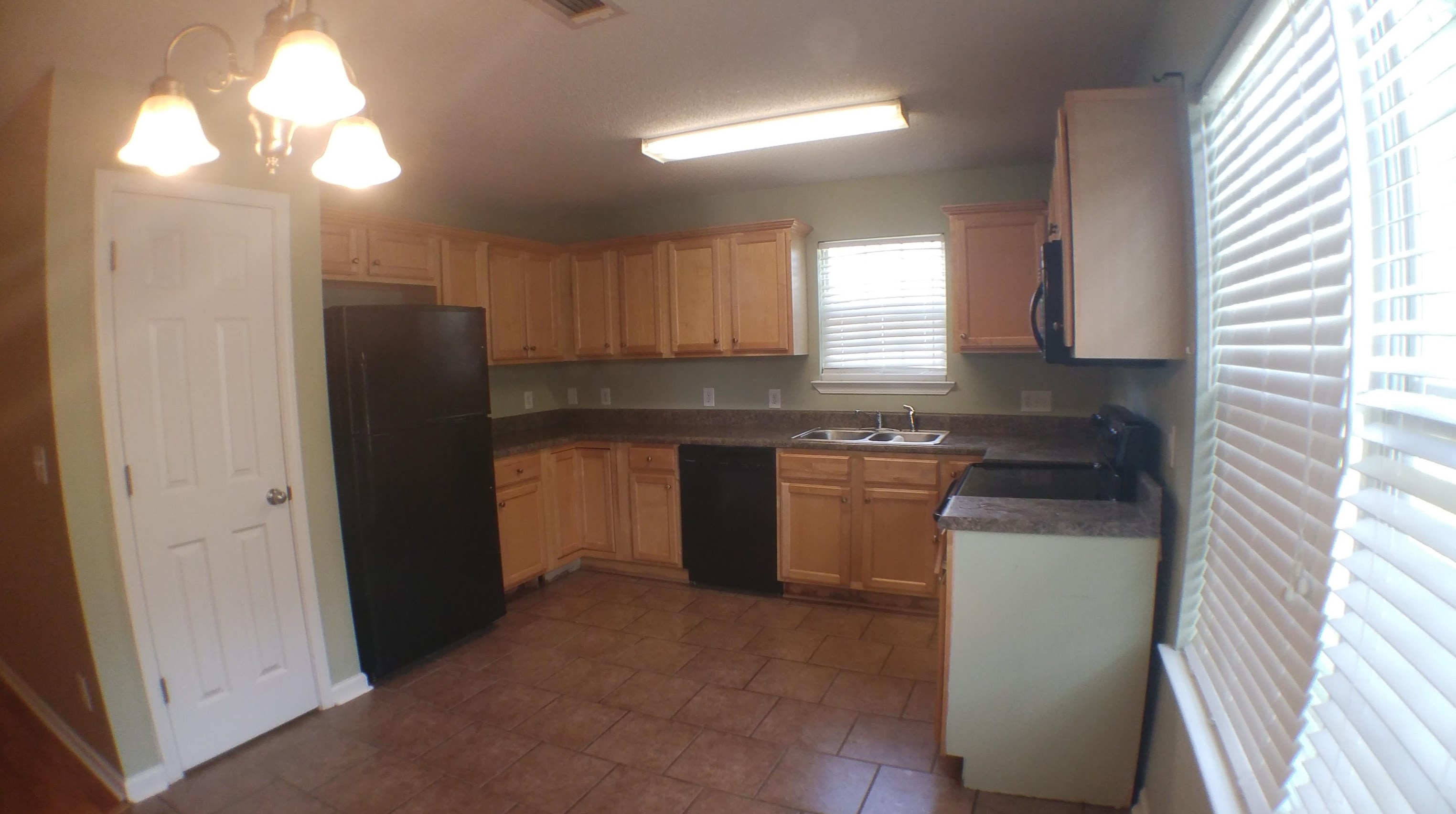 113 Wray St, Warner Robins GA  31093-2890 exterior