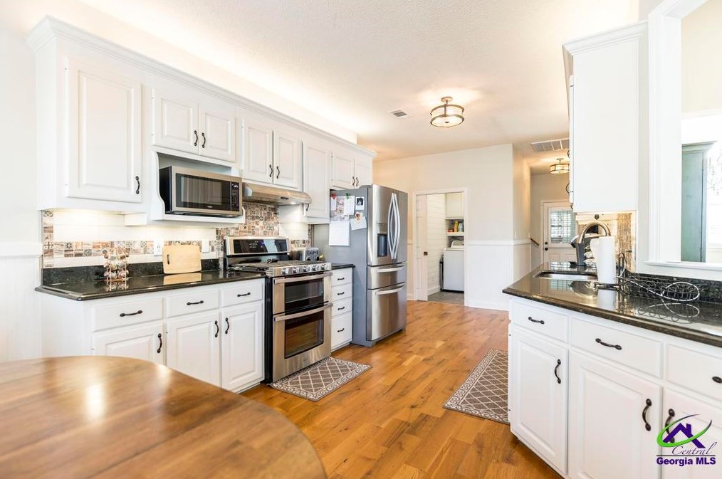 128 Huntington Pl, Macon GA  31210-4252 exterior