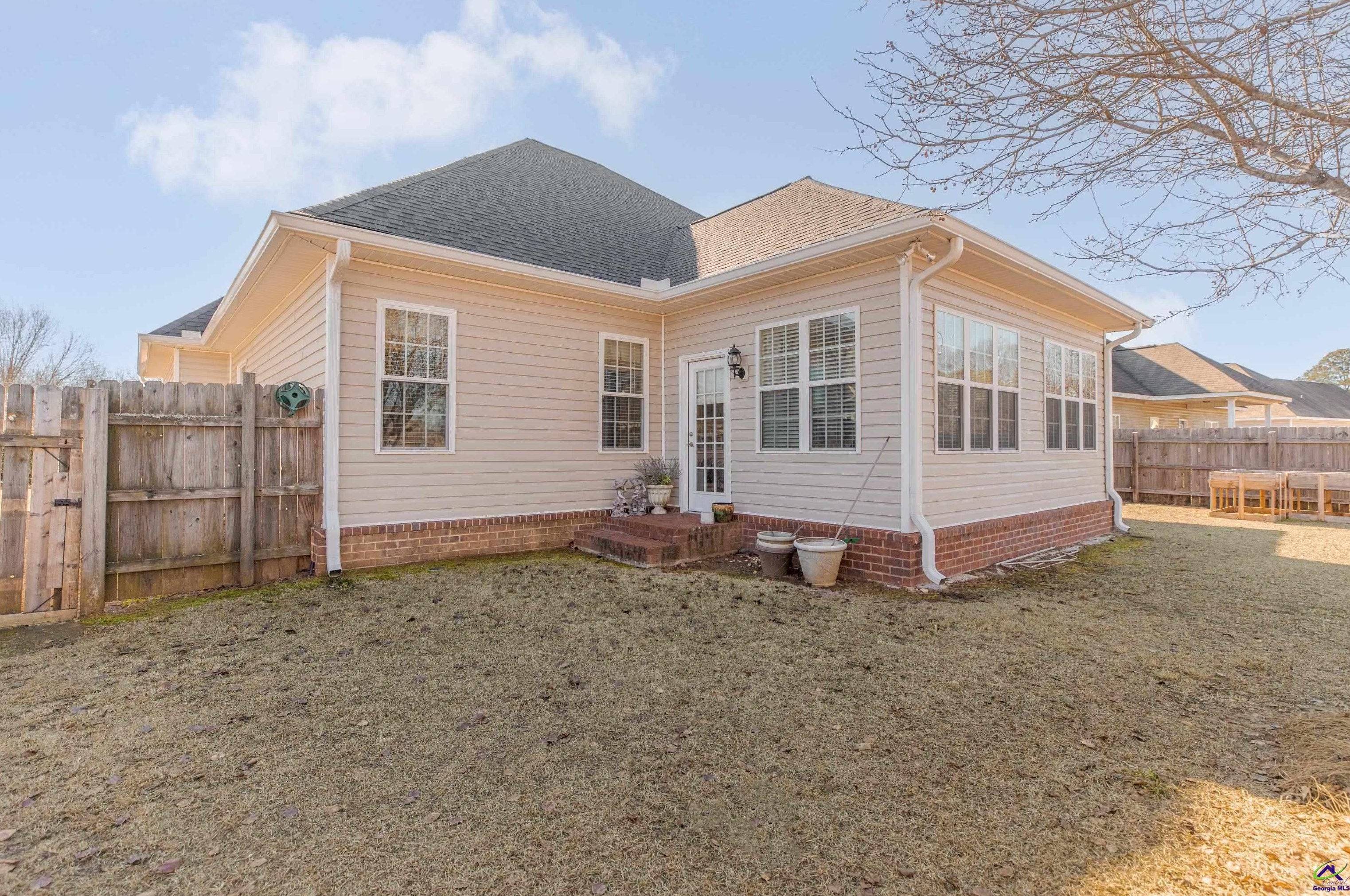 205 Avington Chase, Perry GA  31069-4851 exterior