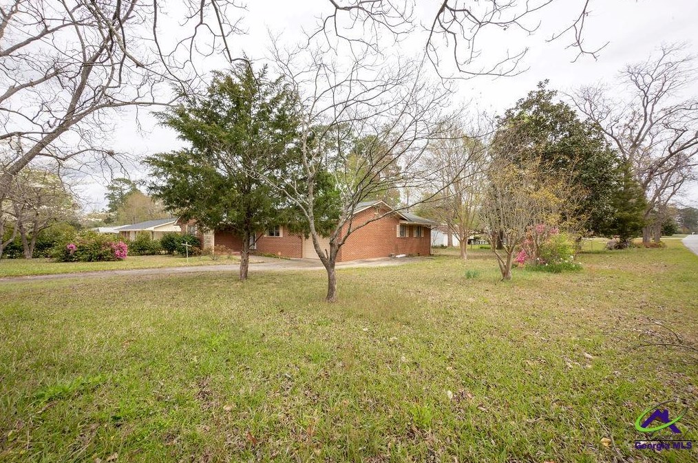 816 Forest Ave, Perry GA  31069-3726 exterior