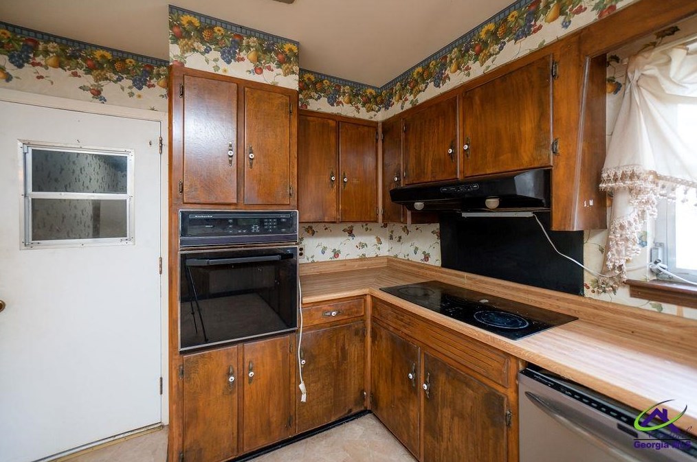 816 Forest Ave, Perry GA  31069-3726 exterior