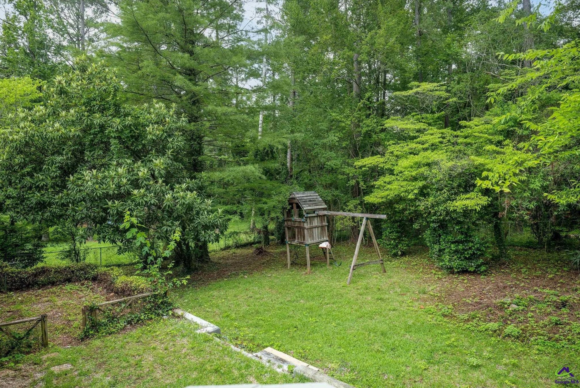 1217 Marlowe Dr, Macon GA  31210-3107 exterior