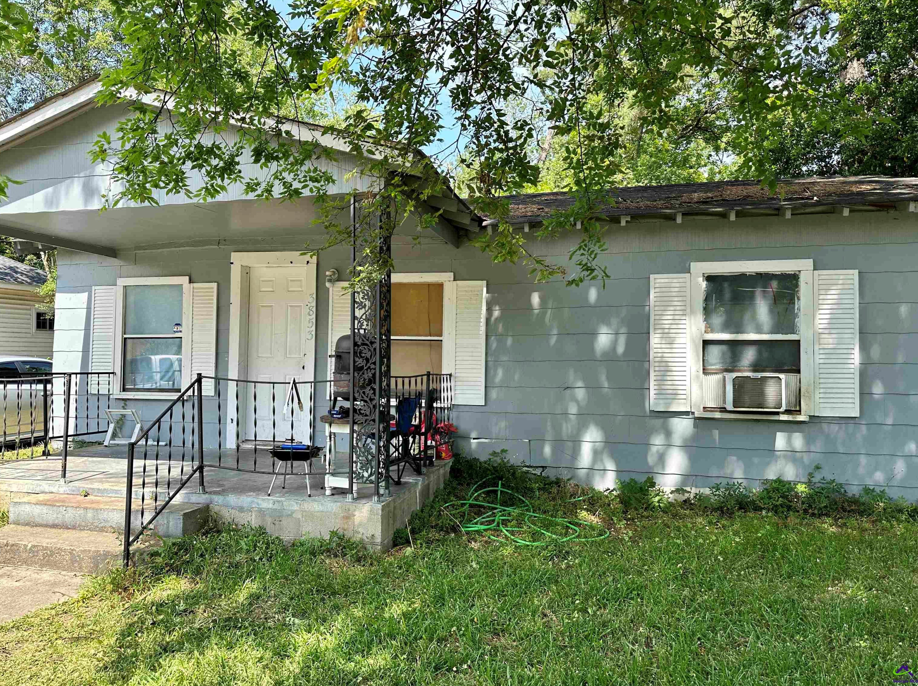 3853 Grand Ave, Macon GA  31204-2227 exterior