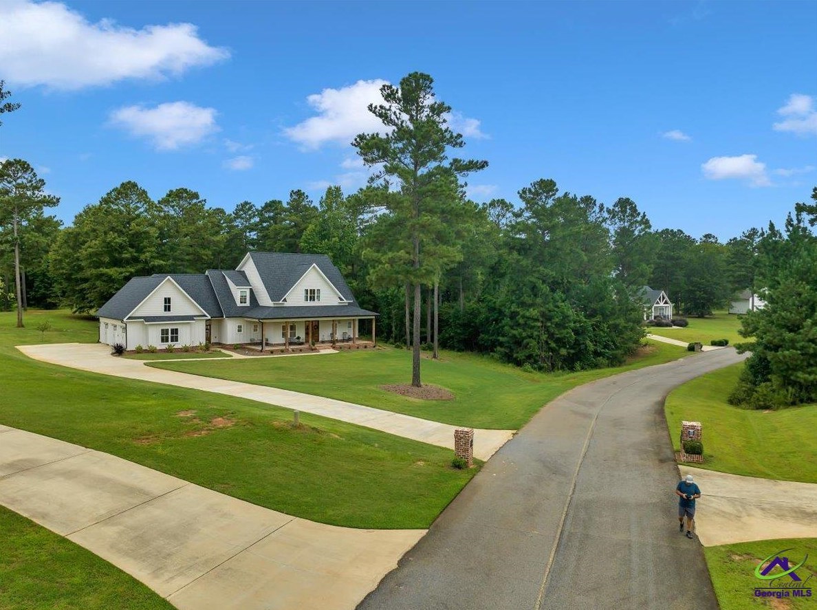 4019 Round Top Cir, Perry GA 31069-7807 exterior