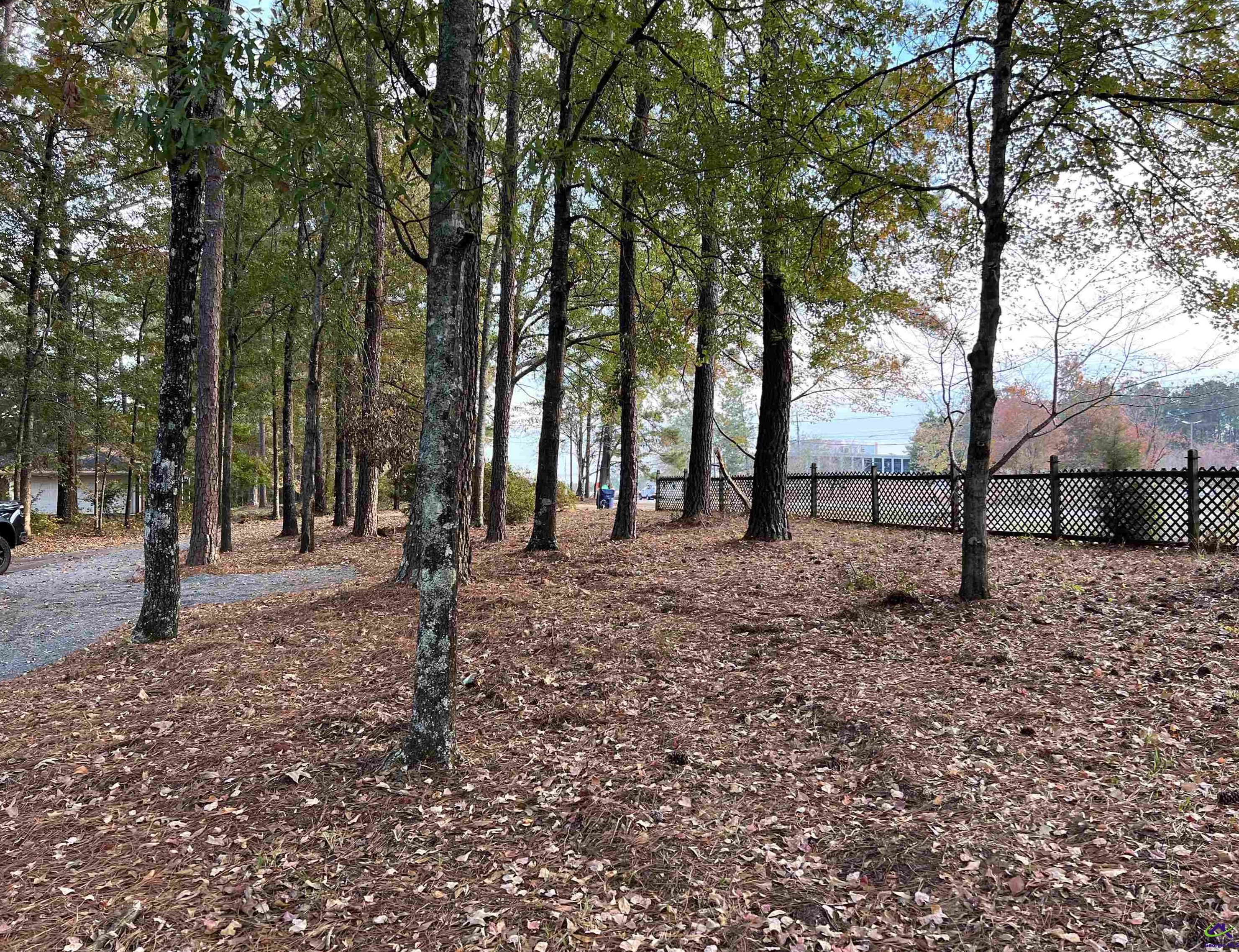 5441 Riverside Dr, Macon GA  31210-1005 exterior