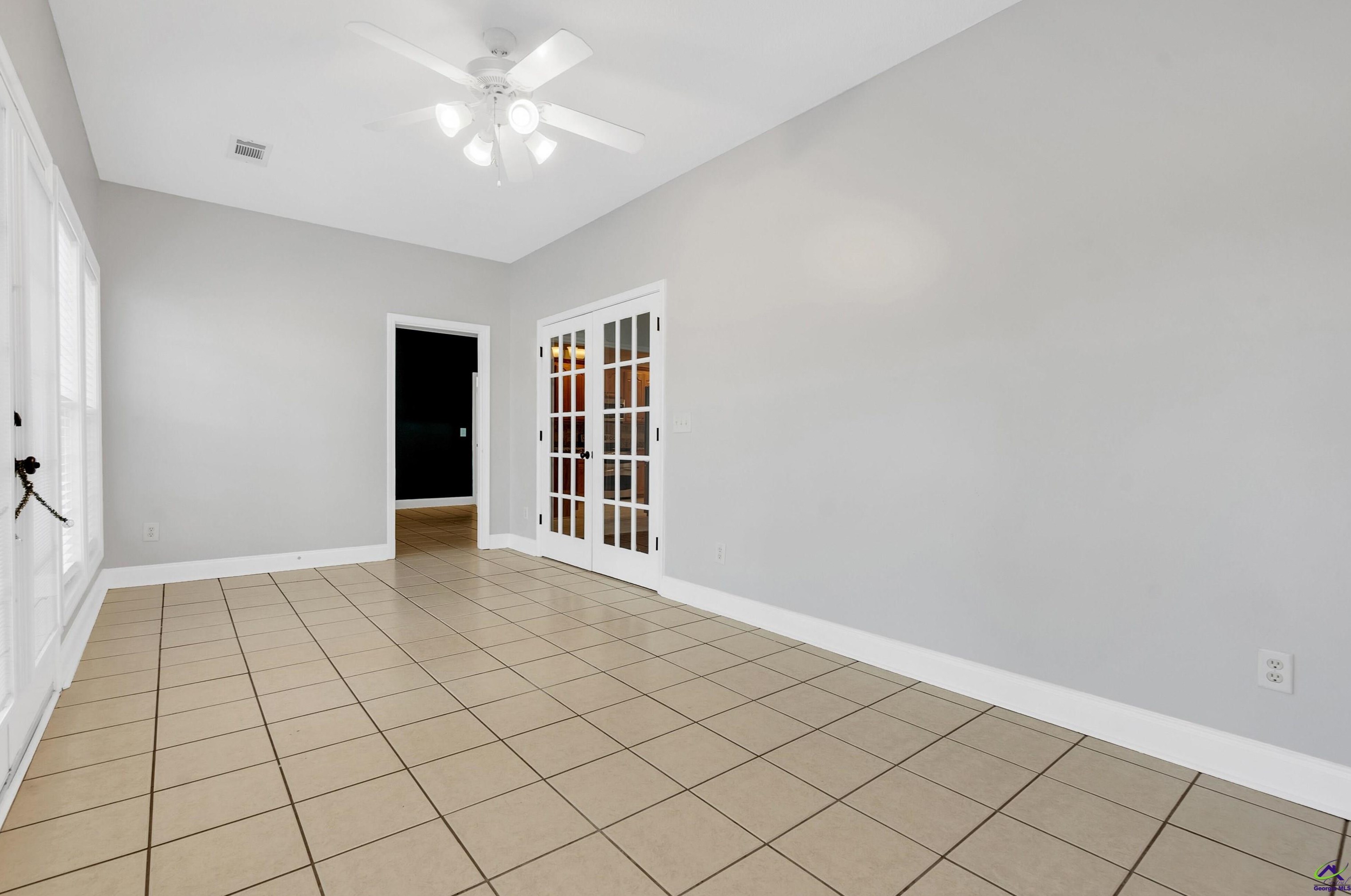 718 Bay Laurel Cir, Warner Robins GA  31088-2953 exterior