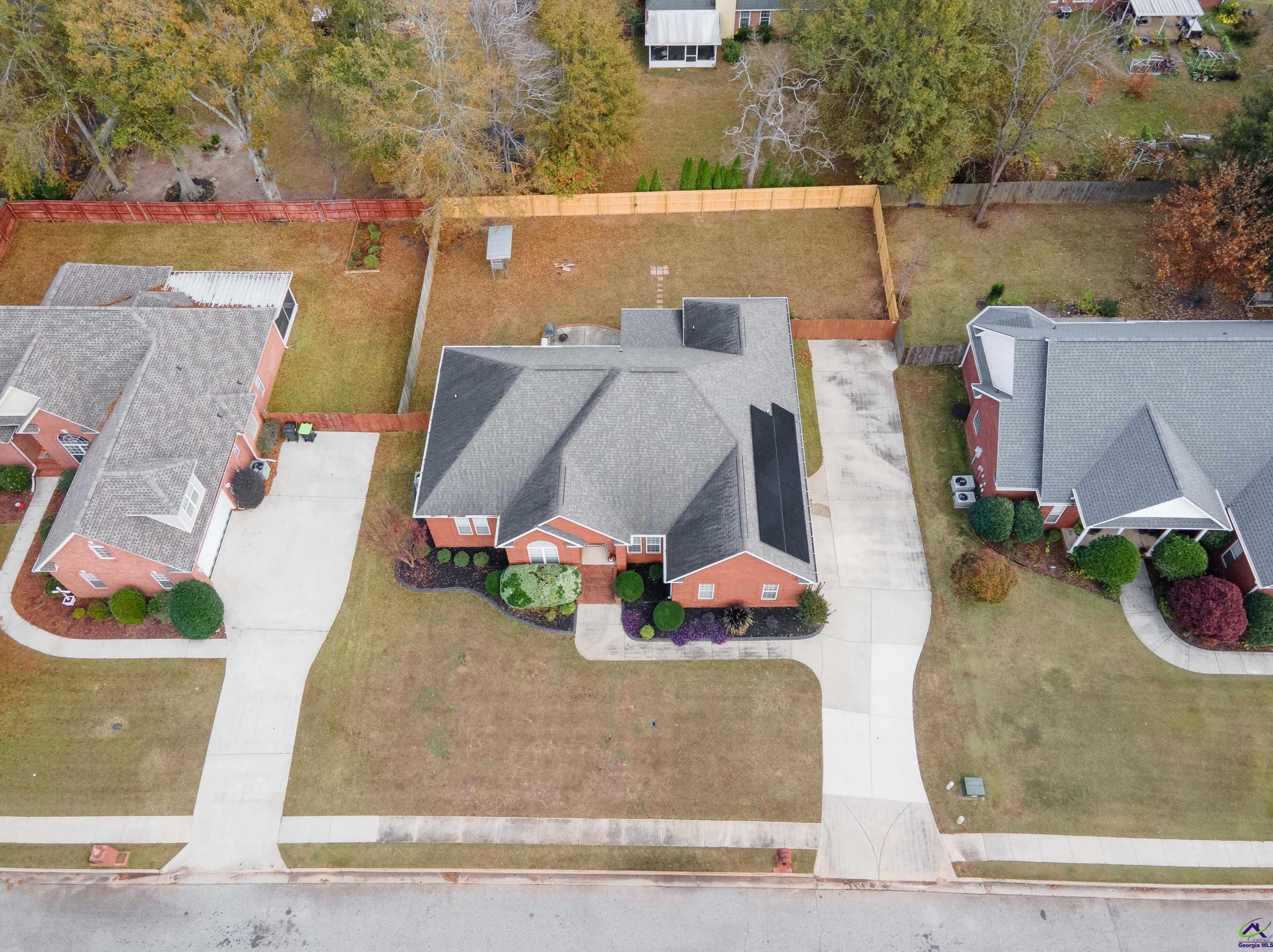 718 Bay Laurel Cir, Warner Robins GA  31088-2953 exterior