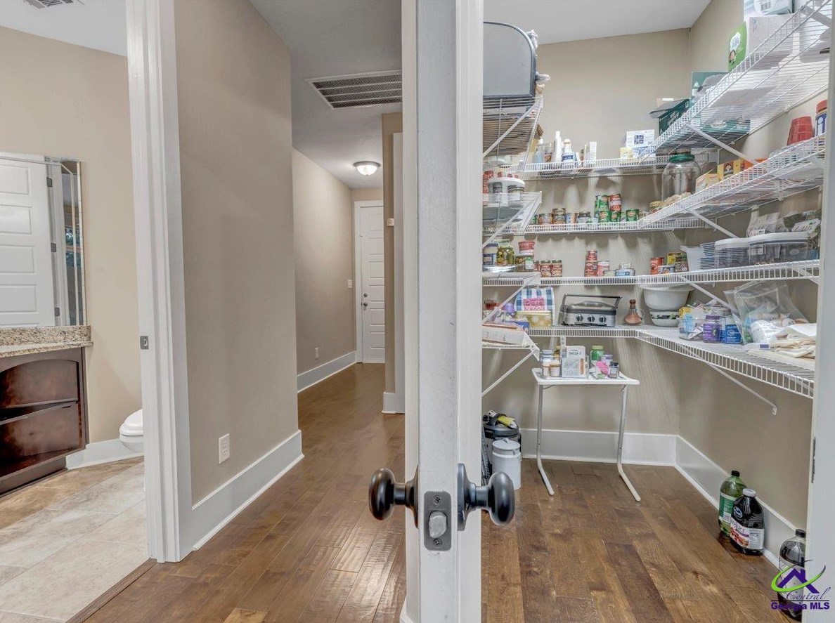 4060 Roundtop Cir, Perry GA  31069-7806 exterior