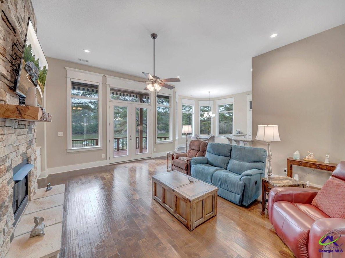 4060 Roundtop Cir, Perry GA  31069-7806 exterior