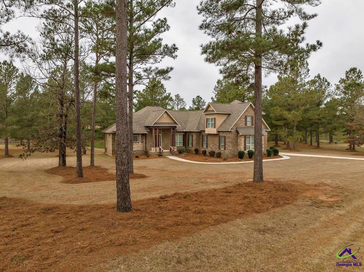 4060 Roundtop Cir, Perry GA  31069-7806 exterior