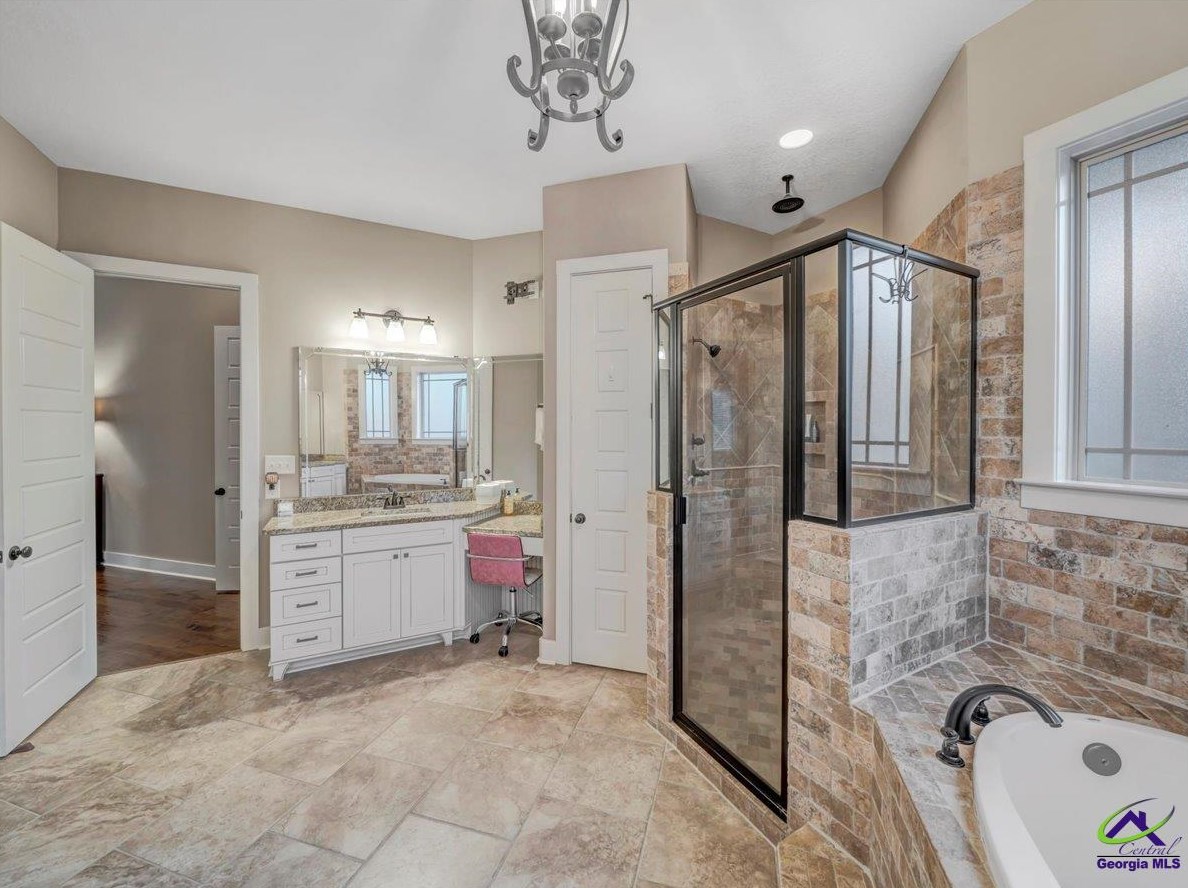 4060 Roundtop Cir, Perry GA  31069-7806 exterior