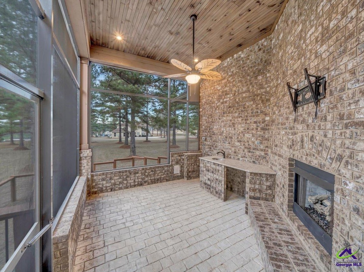 4060 Roundtop Cir, Perry GA  31069-7806 exterior