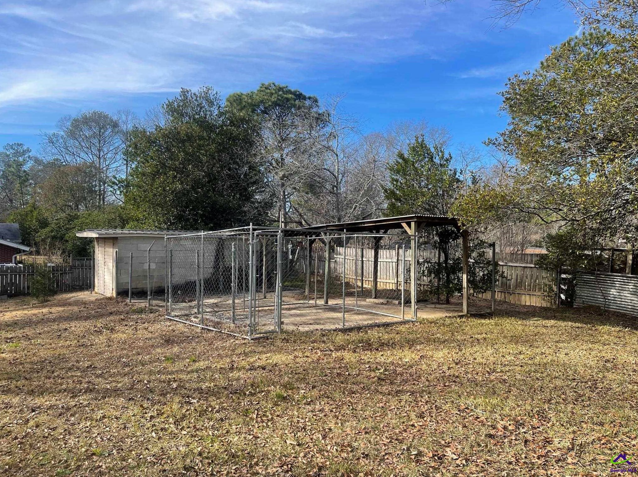105 Woodland Dr, Warner Robins GA  31088-3847 exterior