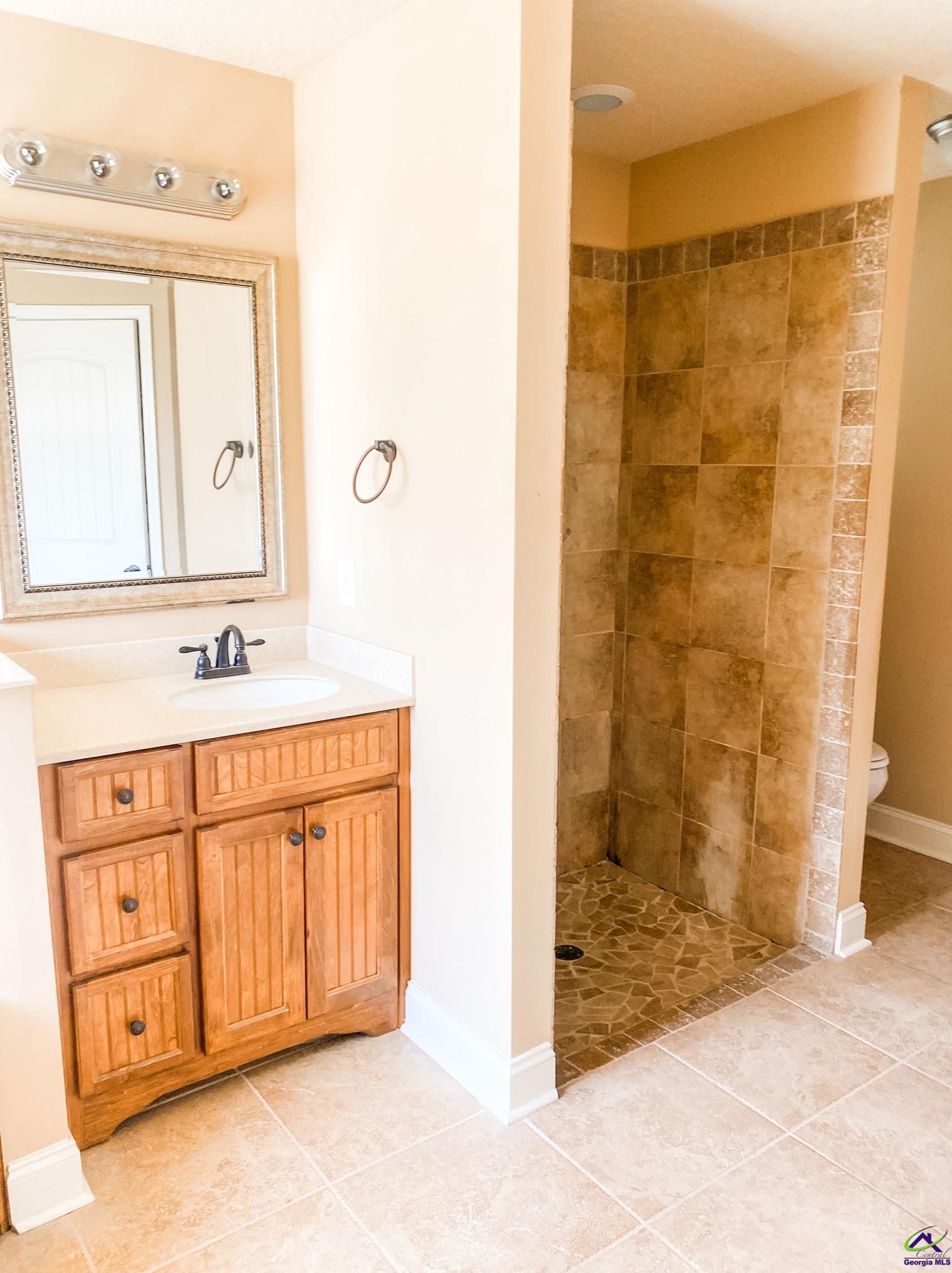 300 Avington Chase, Perry GA  31069-4885 exterior