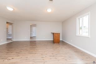 106 Idlewood Ct, Bonaire, GA 31005 - Photo 5