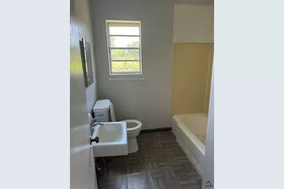 509 S Pleasant Hill Road, Warner Robins, GA 31088 - Photo 17