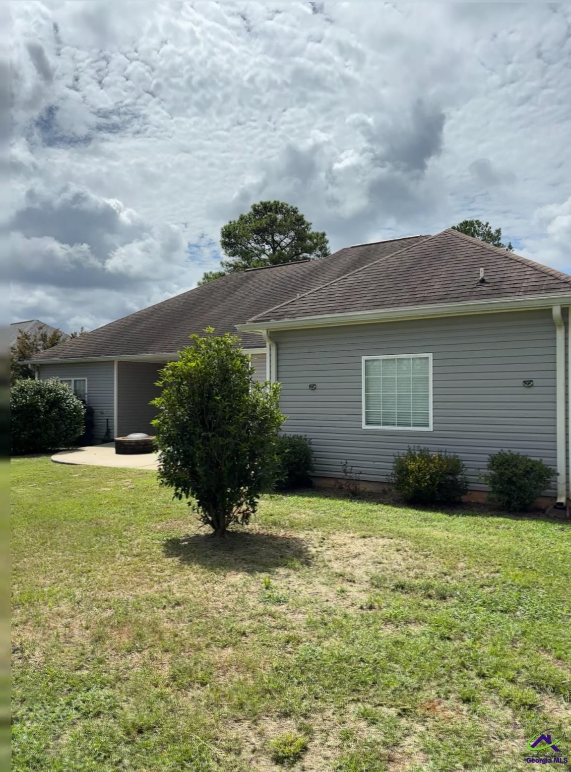 321 Ellicott Dr, Warner Robins GA  31088-1264 exterior
