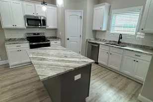 302 Beau Claire Cir, Warner Robins, GA 31008 - Photo 5