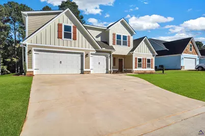 417 Lakeview Place, Macon, GA 31211 - Photo 3