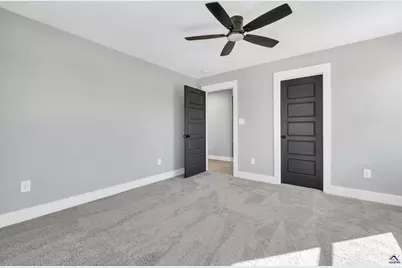 417 Lakeview Place, Macon, GA 31211 - Photo 33