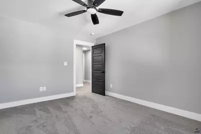 417 Lakeview Place, Macon, GA 31211 - Photo 27