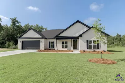 423 Cannon Point Drive, Bonaire, GA 31005 - Photo 1