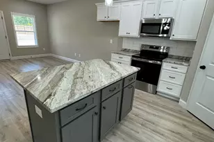 310 Beau Claire Cir, Byron, GA 31008 - Photo 5