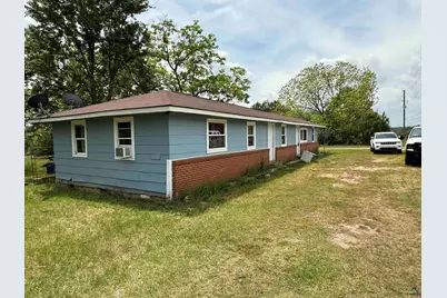 3166 Peach Parkway, Fort Valley, GA 31030 - Photo 1